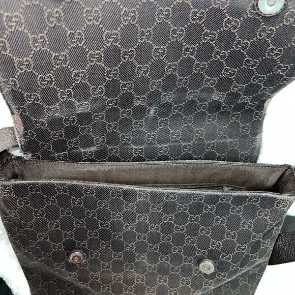 Gucci vintage crossbody bag - Picture 9 of 16